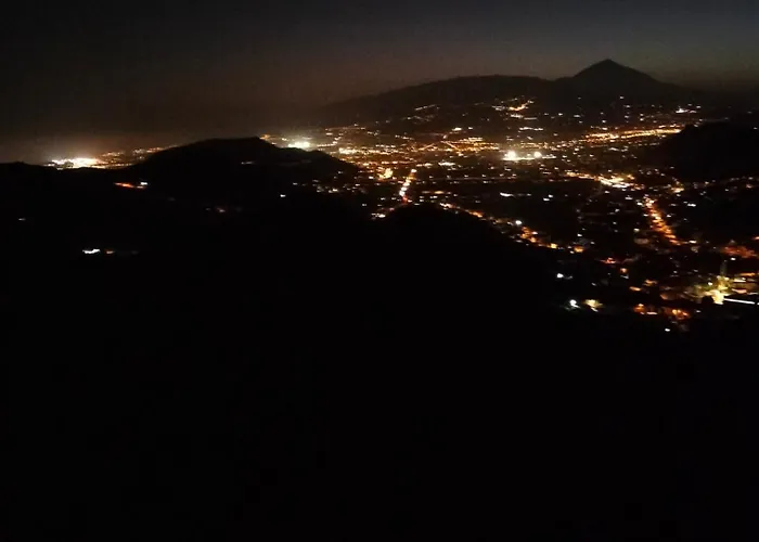 Anaga Y La Laguna A Tus Pies アパート