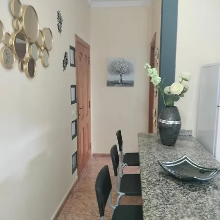 Anaga Y La Laguna A Tus Pies * Σάντα Κρουζ Τενερίφης